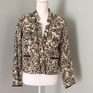 Cotelac short jacket in Black and Tan leaf pattern